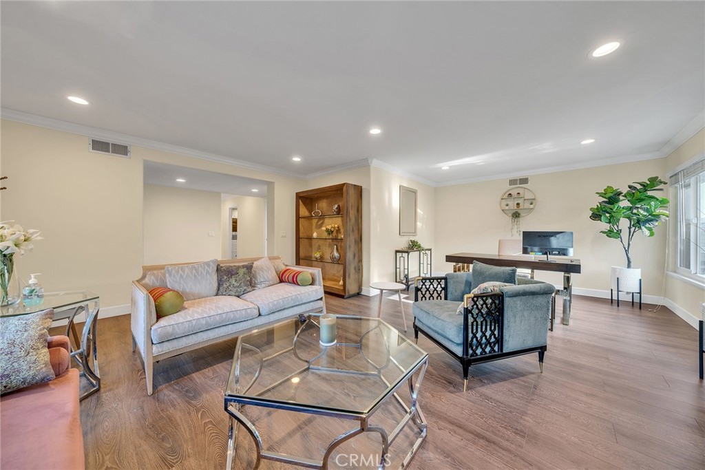 MLS #AR25145184 image #10