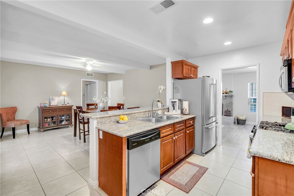 MLS #AR25159000 image #3