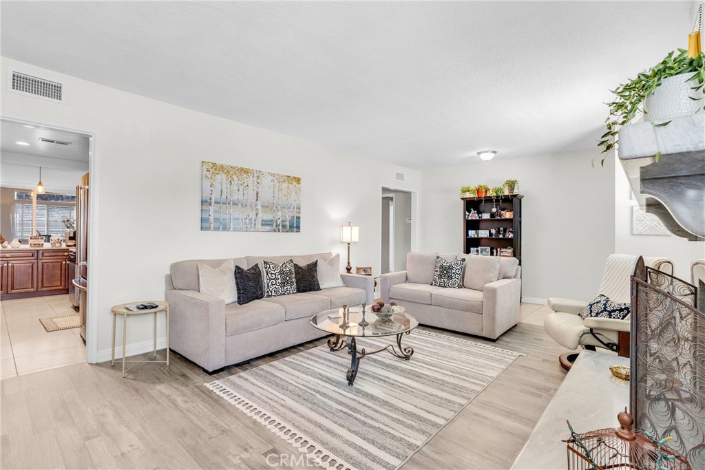 MLS #AR25159000 image #9