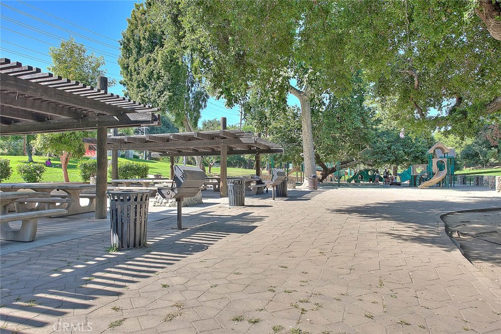 MLS #AR25160452 image #16