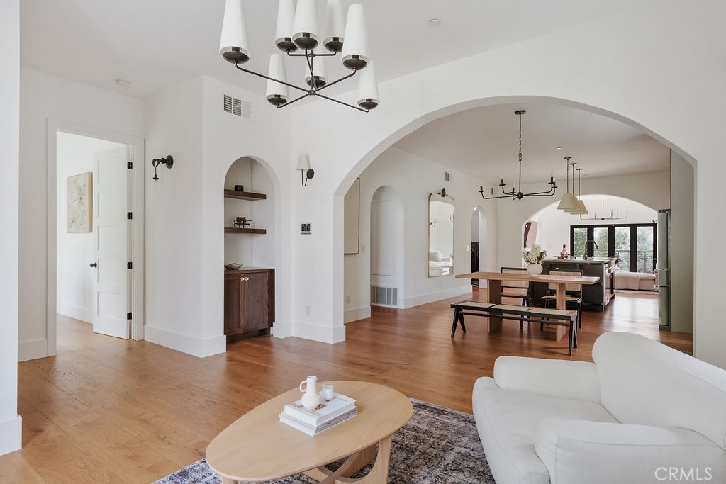 MLS #AR25162552 image #12