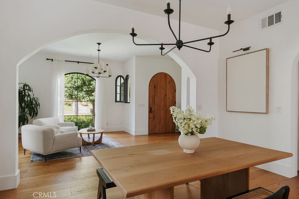 MLS #AR25162552 image #16