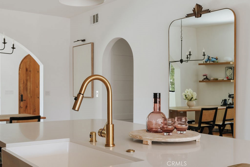 MLS #AR25162552 image #24