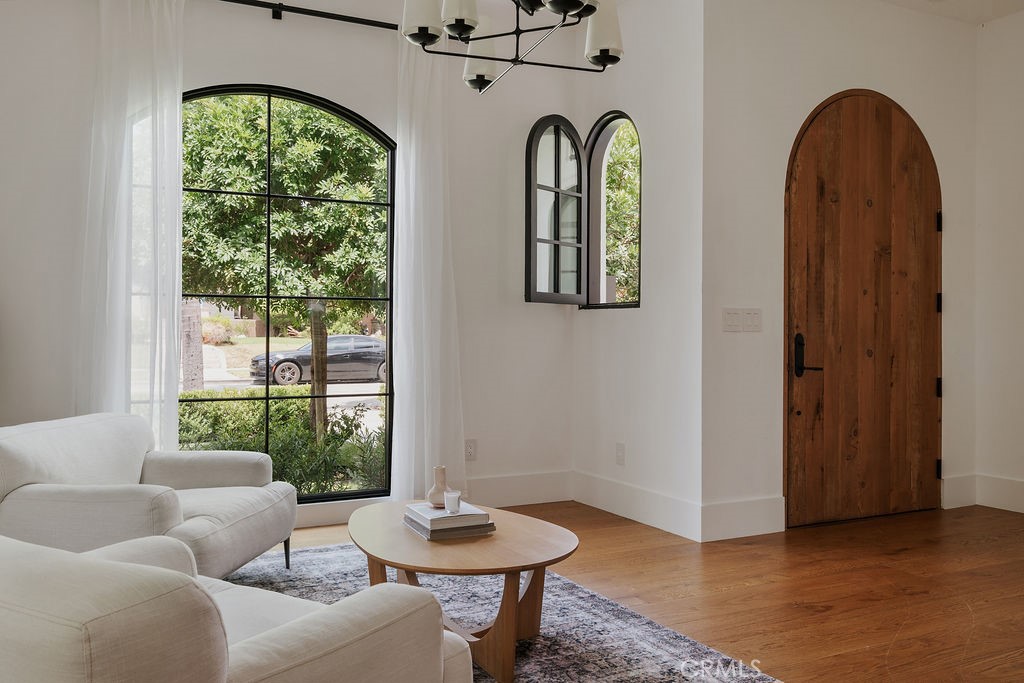 MLS #AR25162552 image #8