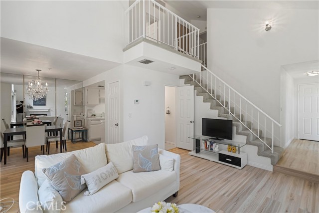 MLS #AR25181045 image #2