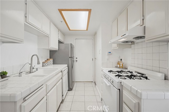 MLS #AR25181045 image #8