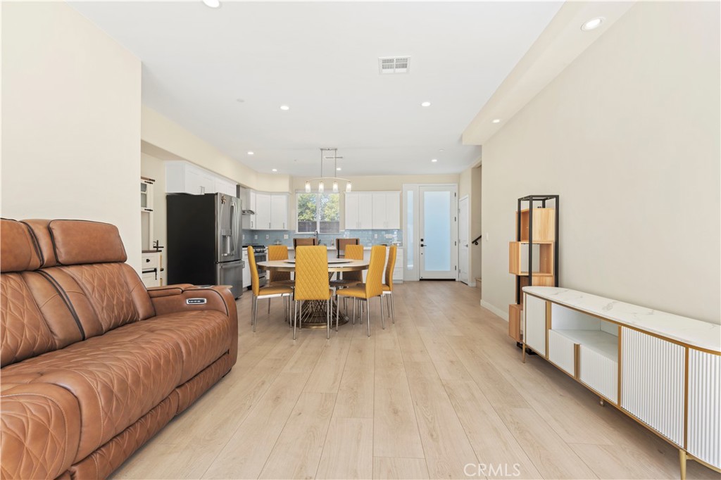 MLS #AR25188380 image #3