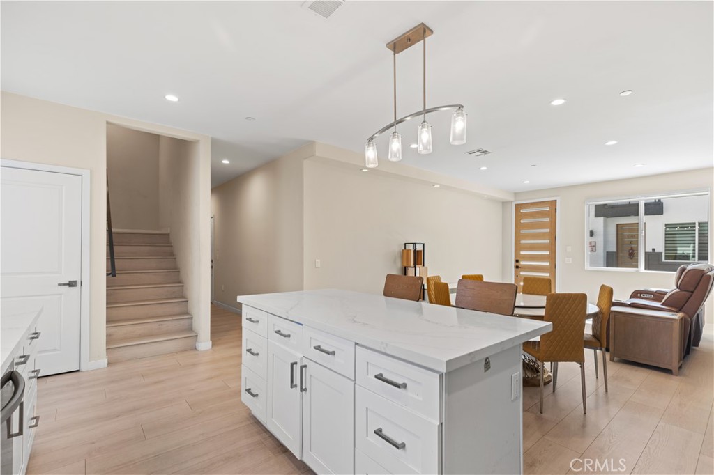 MLS #AR25188380 image #7