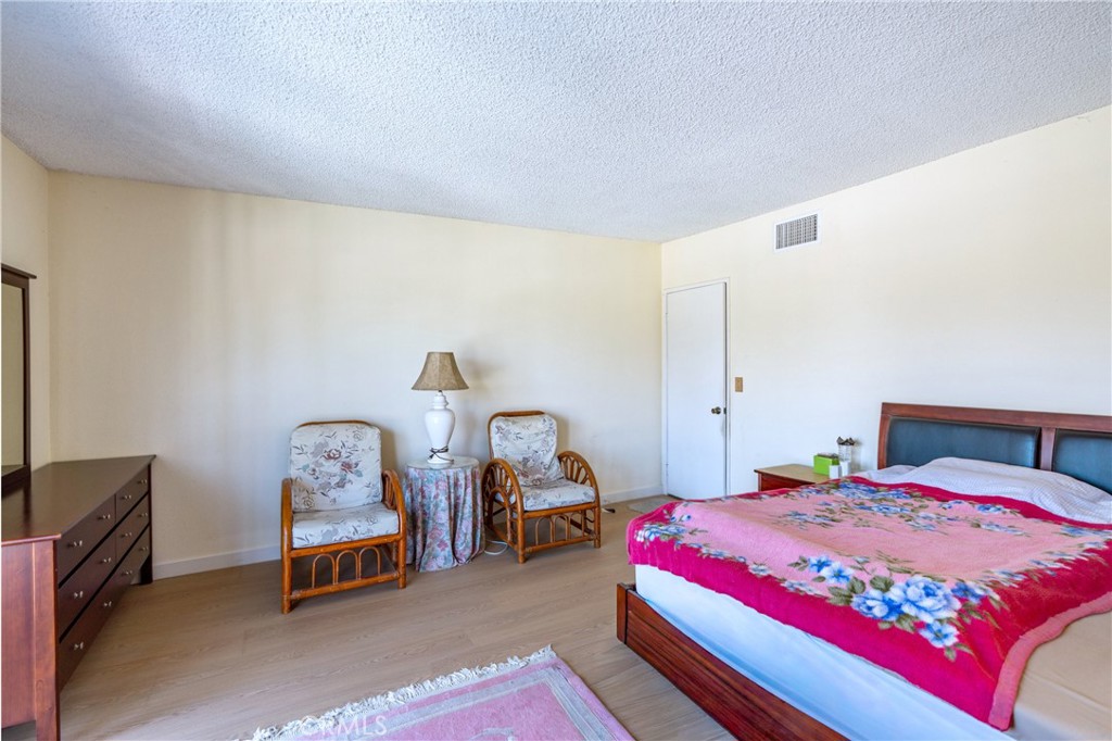 MLS #AR25230278 image #28