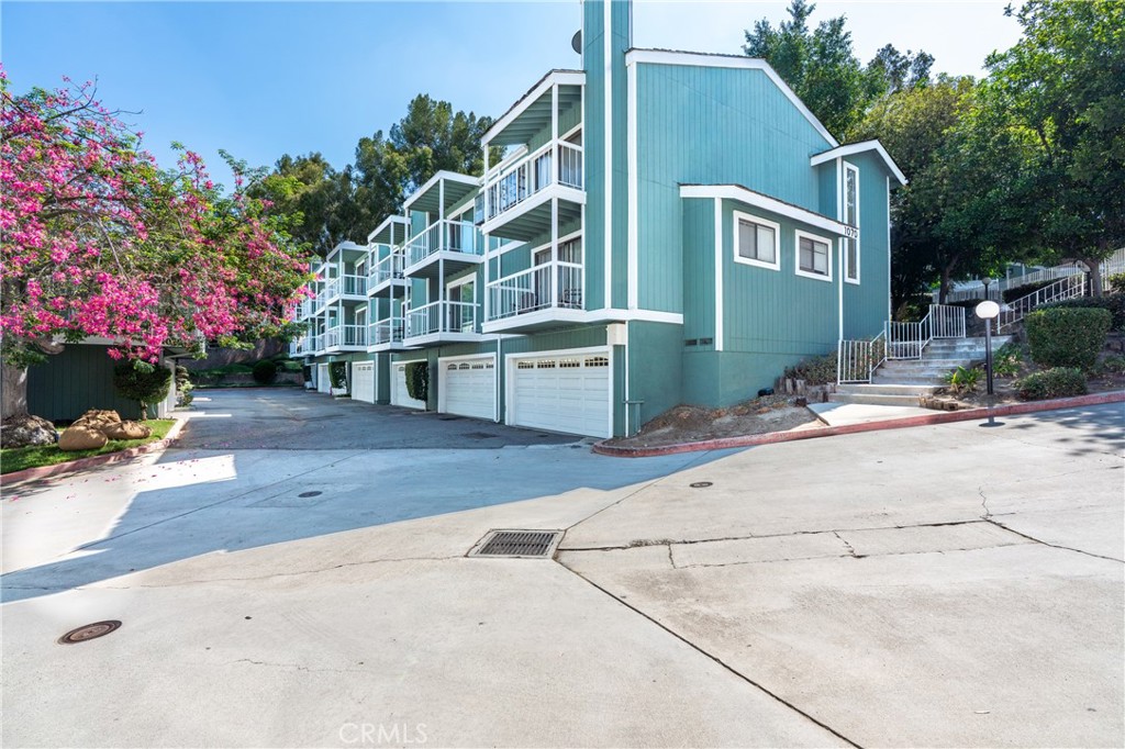 MLS #AR25230278 image #41