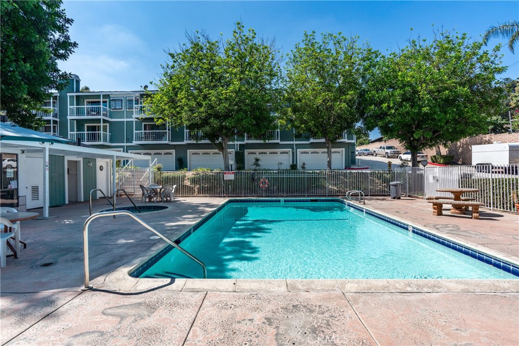 MLS #AR25230278 image #42