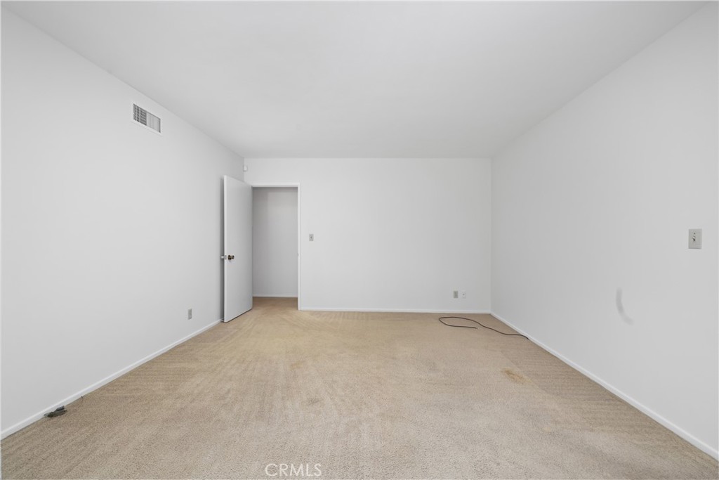 MLS #AR25240124 image #26