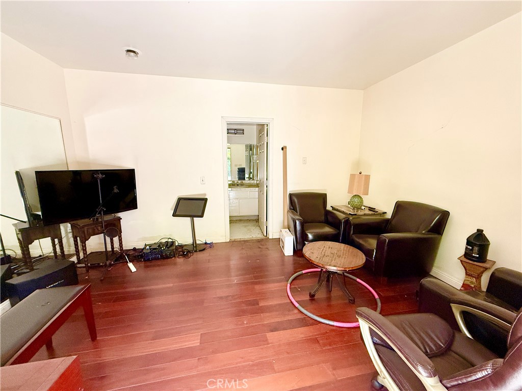 MLS #AR25240479 image #15