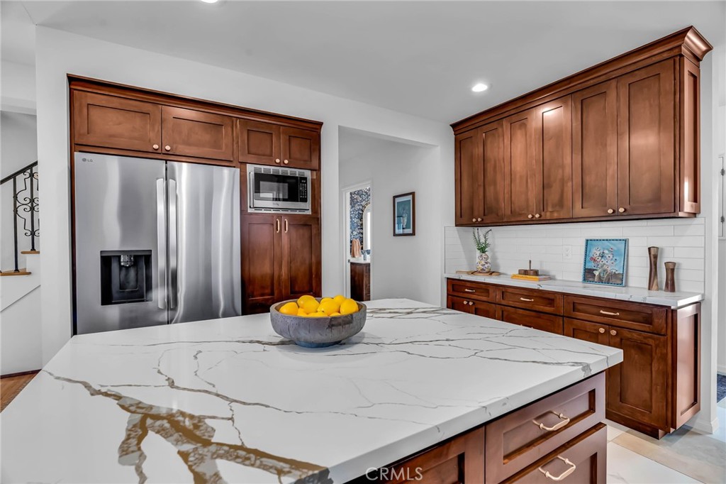 MLS #AR25241482 image #11