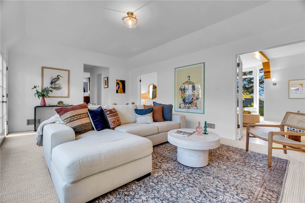 MLS #AR25241482 image #28