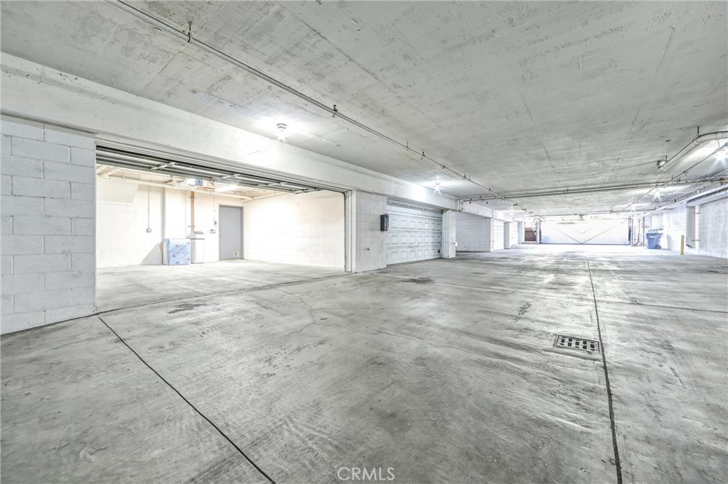 MLS #AR25247431 image #32