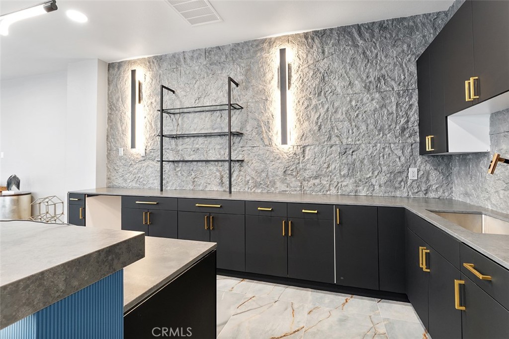 MLS #AR25247975 image #49