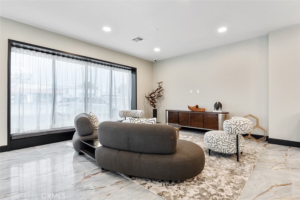 MLS #AR25247985 image #33