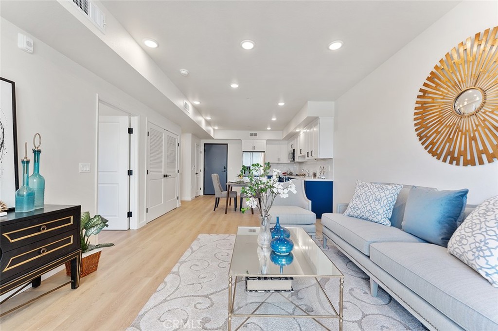 MLS #AR25247985 image #8