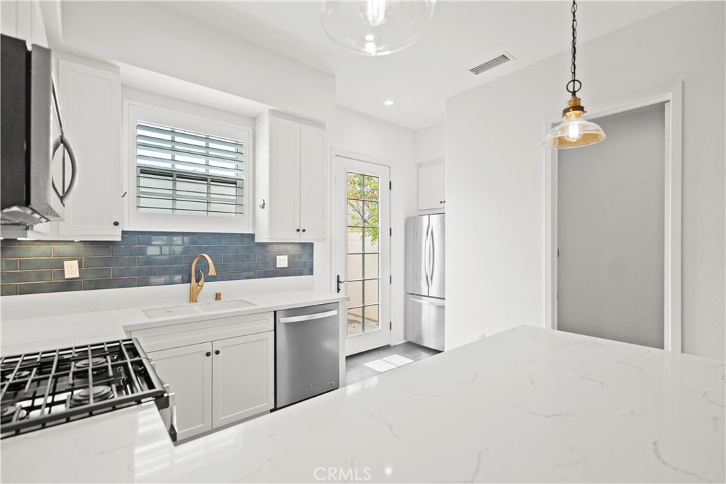 MLS #AR25248798 image #9