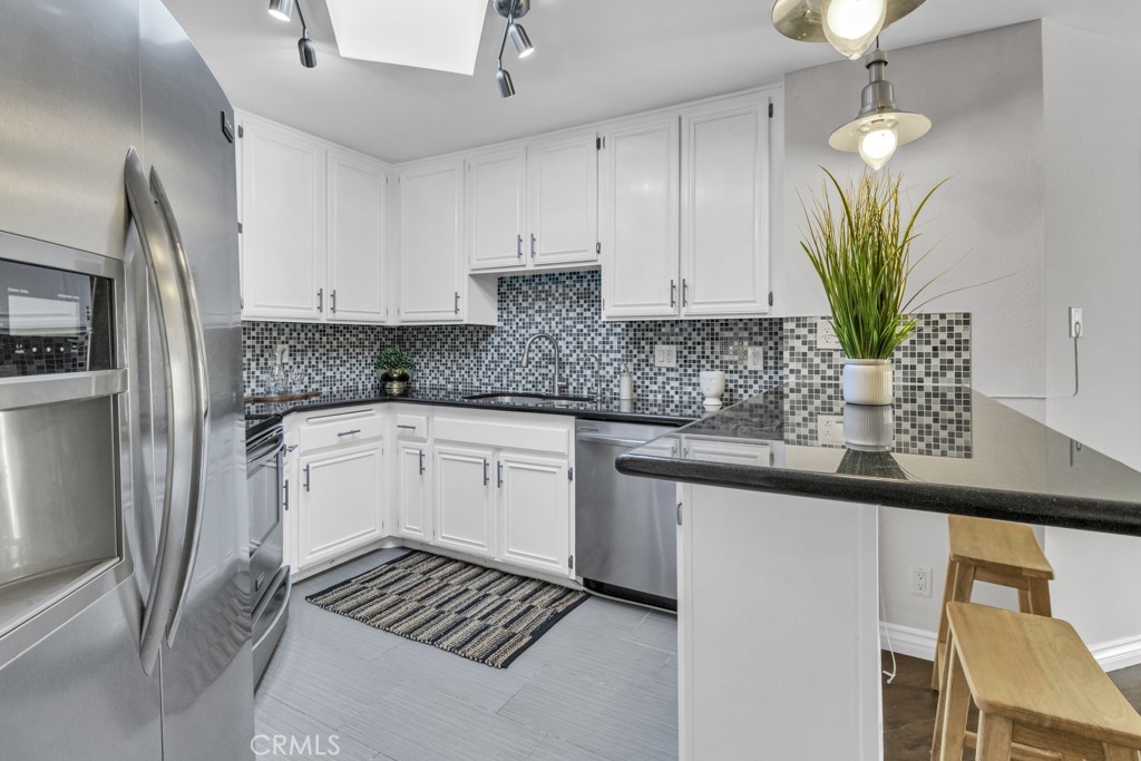 MLS #AR25249397 image #6