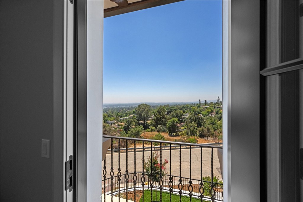 MLS #AR25250395 image #28