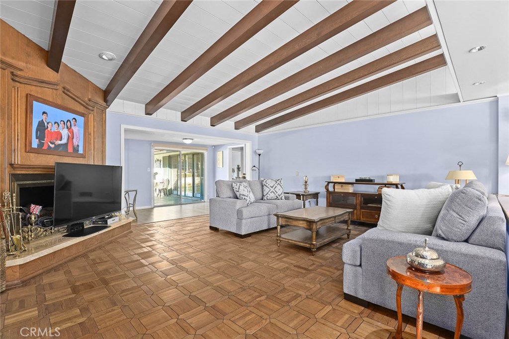 MLS #AR25253313 image #10