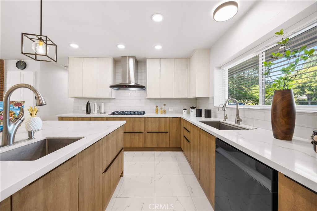 MLS #AR25253474 image #13