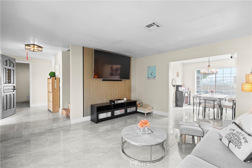 MLS #AR25254133 image #3