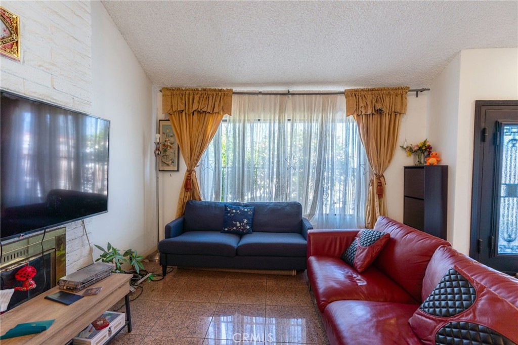 MLS #AR25254459 image #10