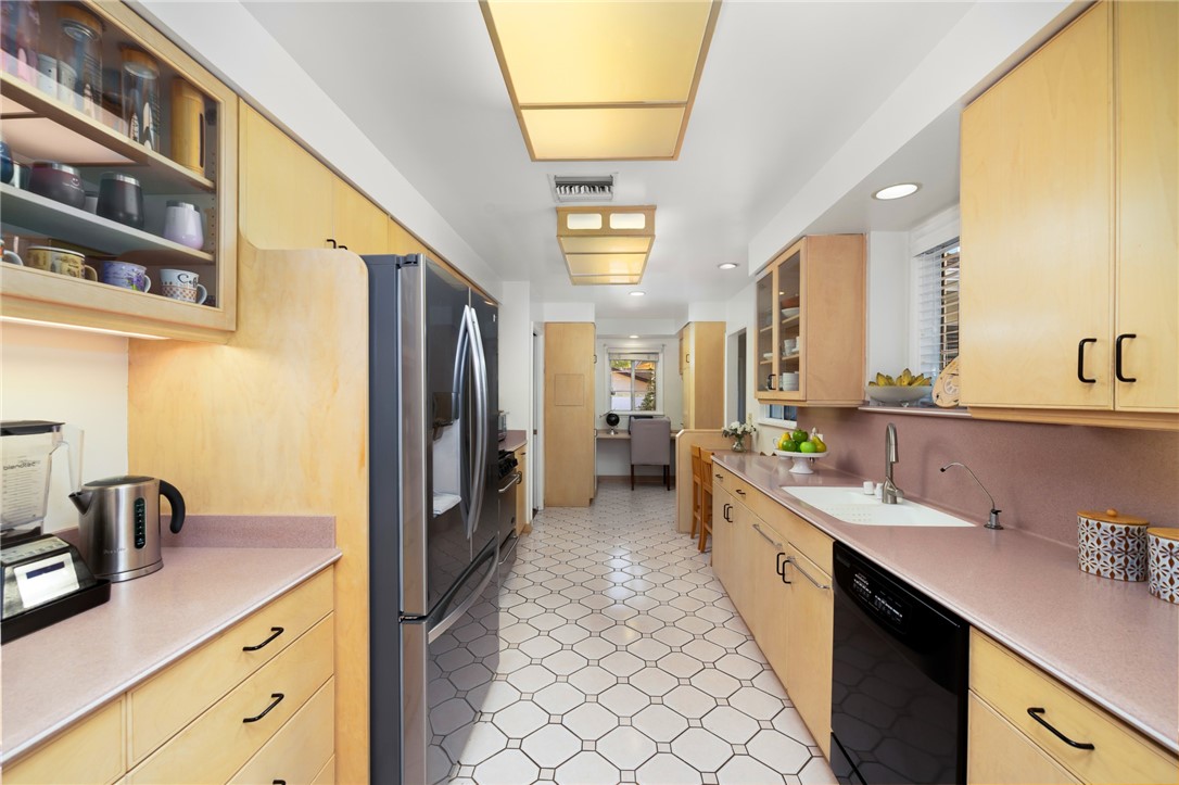 MLS #AR25254527 image #24