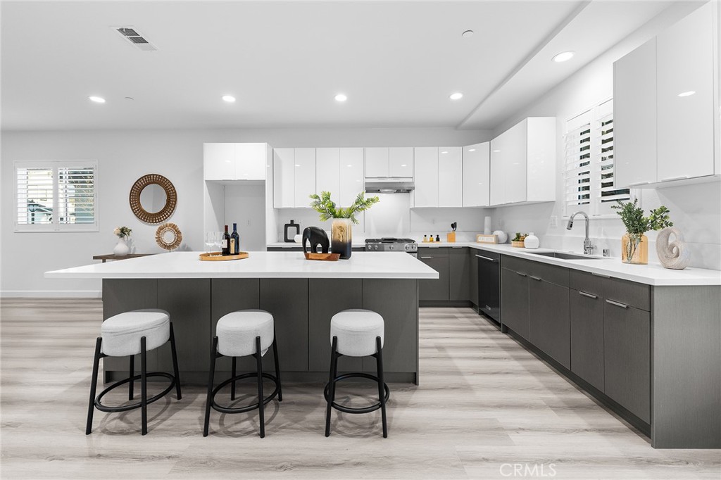 MLS #AR25255093 image #22