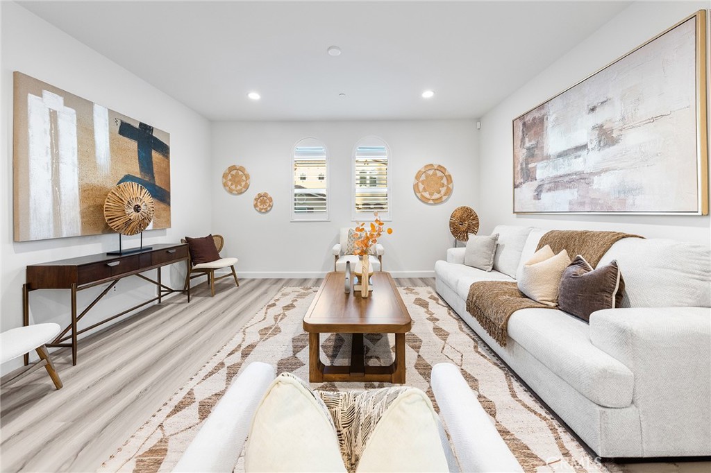 MLS #AR25255093 image #8