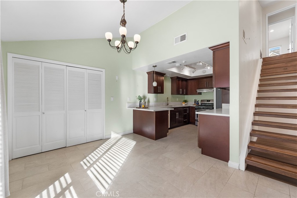 MLS #AR25257941 image #13