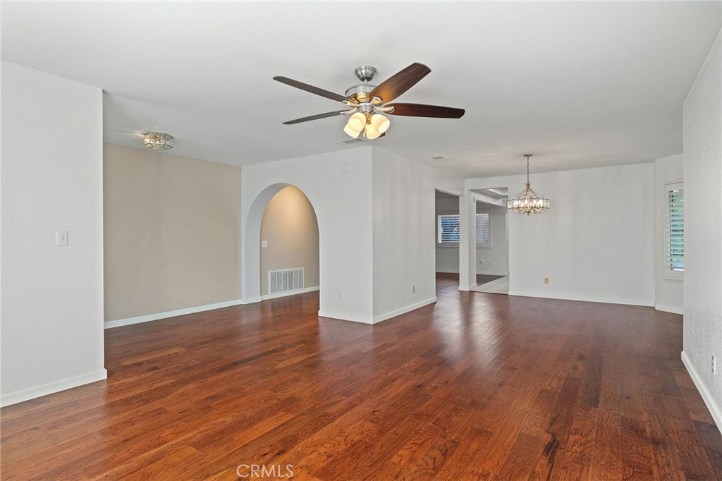 MLS #AR25258903 image #8