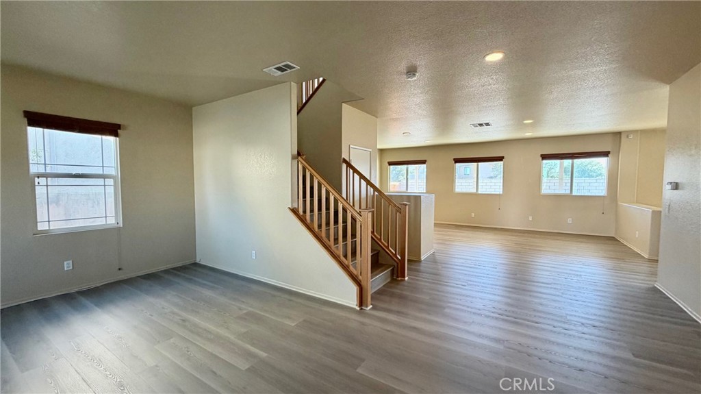 MLS #AR25260419 image #1