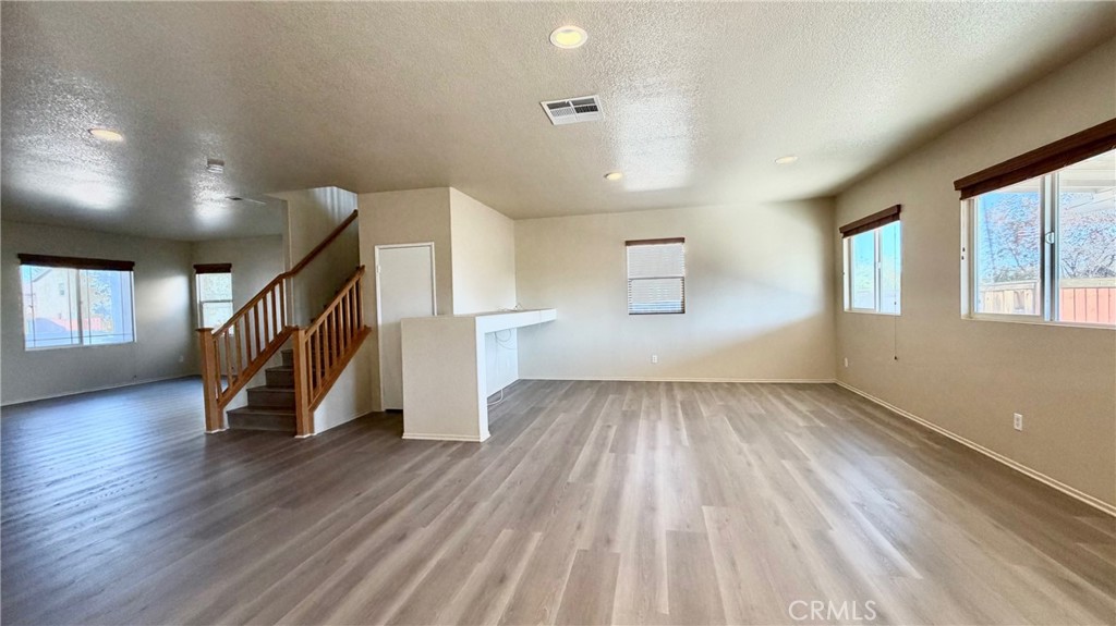 MLS #AR25260419 image #3