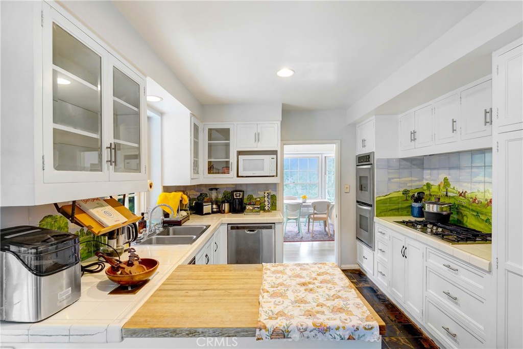 MLS #AR25261105 image #24