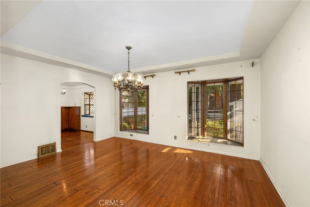 MLS #AR25267875 image #16