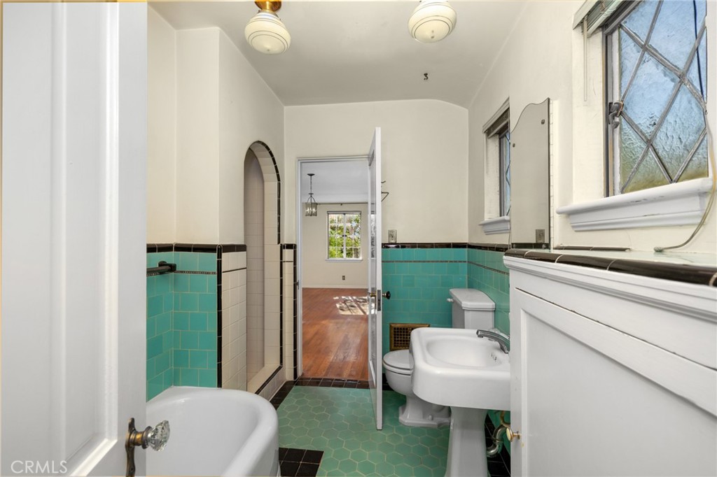 MLS #AR25267875 image #36