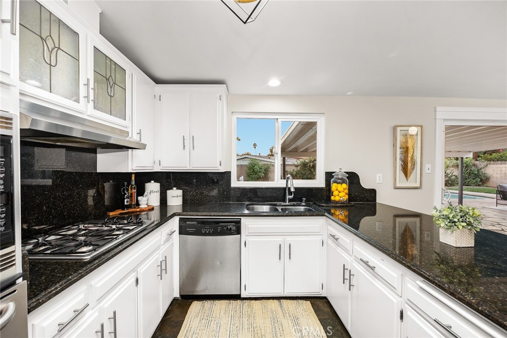 MLS #AR25268191 image #14