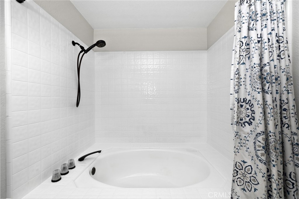 MLS #AR25268234 image #42