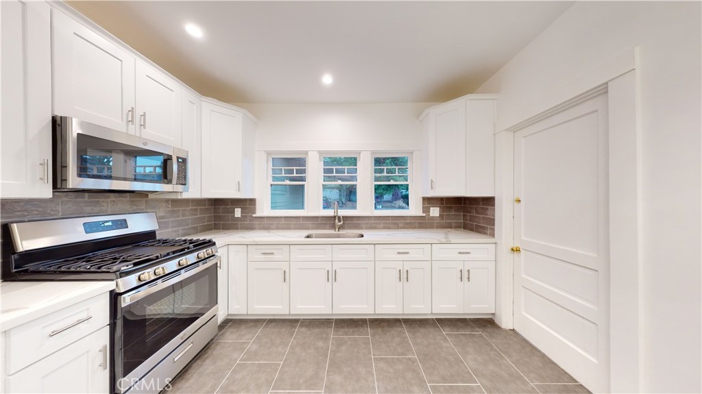 MLS #AR25269296 image #25