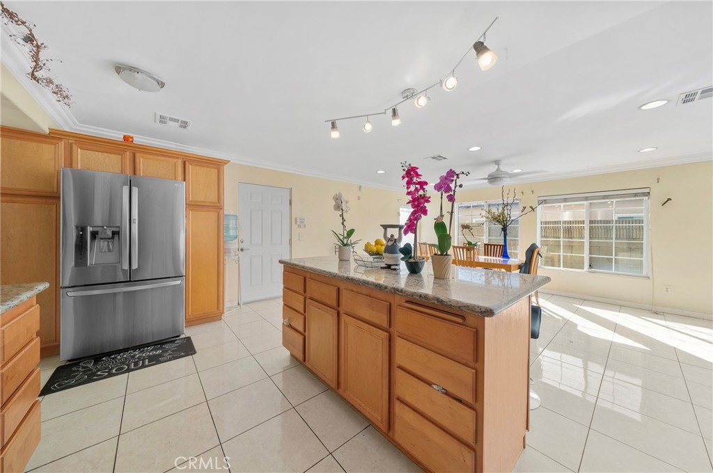 MLS #AR25280549 image #16