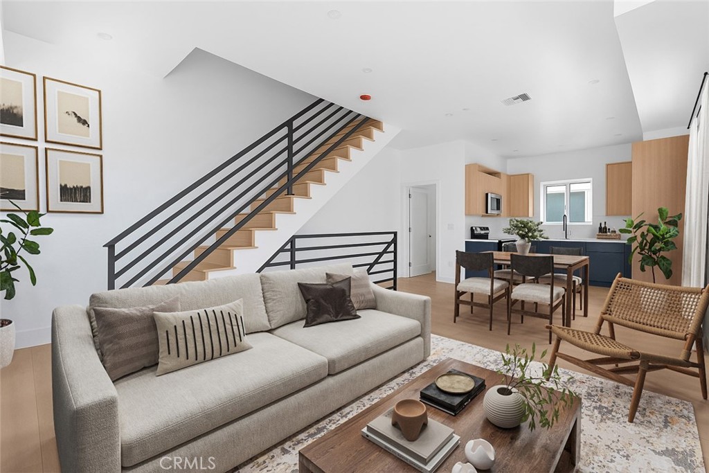 MLS #BB25192797 image #2