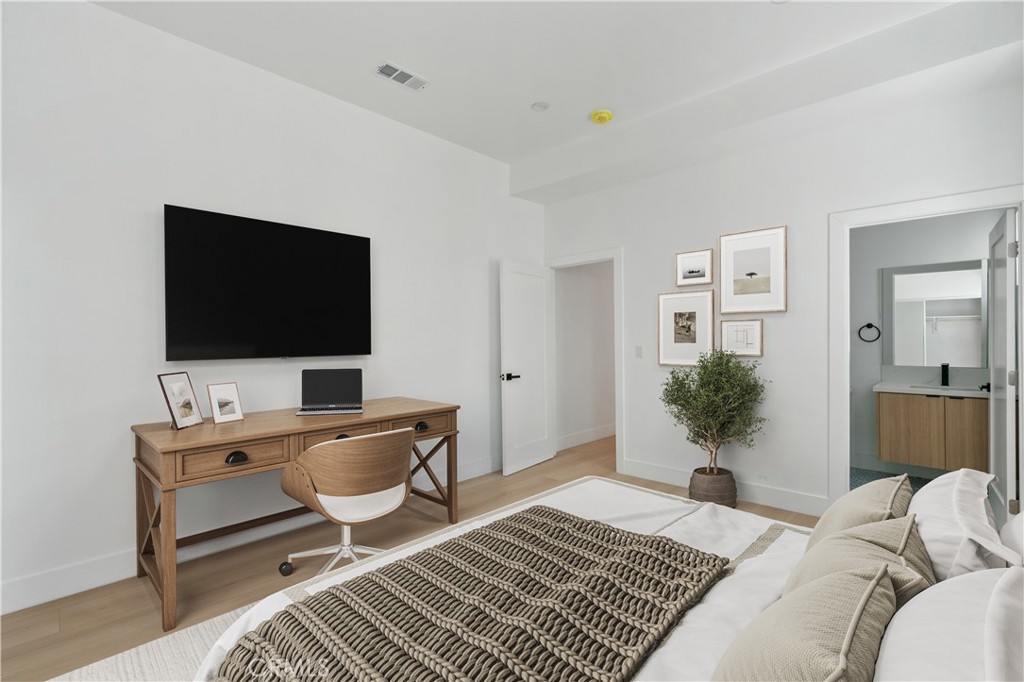 MLS #BB25192797 image #4