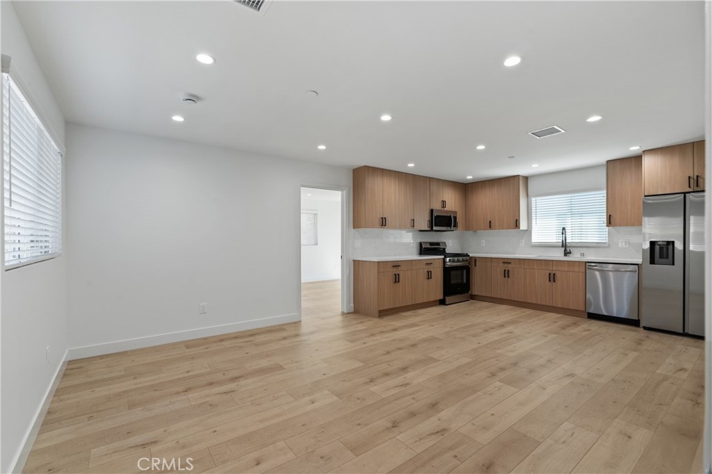 MLS #BB25223156 image #5