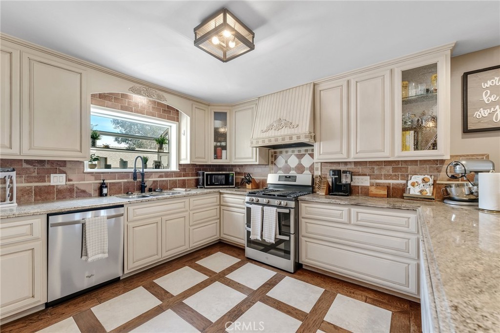 MLS #BB25230125 image #11