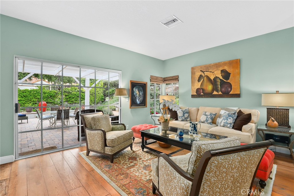 MLS #BB25250777 image #5