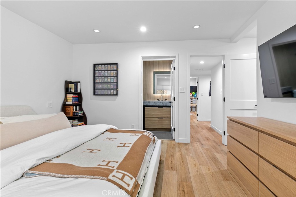 MLS #BB25256576 image #28